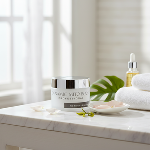 Crema Facial Antienvejecimiento de Boutique para una Textura Suave y Cuidado Acondicionador Universal para la Piel - Product Image 3
