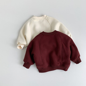 Nouveau <span class=keywords><strong>sweat</strong></span> épaissi à la mode pour garçons filles décontracté Style coréen chinois <span class=keywords><strong>rouge</strong></span> hiver haut chaud vêtements d'hiver pour enfants - Product Image 2