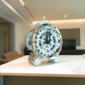 Horloge à engrenages mobiles OEM avec roues, mécanisme d'horloge à engrenages rustique et chiffres romains - Product Image 2