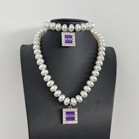 Bracelet et Collier pour Femme NCNW avec Breloque Lettre Grecque en Émail Violet et Strass, Bijou Idéal pour Cadeau de Mariage ou de Fête