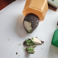 Nouveauté Hicey en gros : Glace en forme d'avocat, deux saveurs, pistache et lait d'arachide
