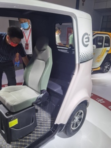 3-Wheel High-Speed Smart Electric <strong>Tricycle</strong> <strong>Mini</strong> <strong>Truck</strong> <strong>Scooter</strong> - Product Image 4