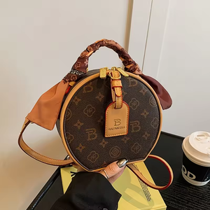 2026 High-End Women's PU Shoulder <b>bags</b> Crossbody Handbag Light Luxury Print Versatile Zipper Closure Niche Messenger <b>Bag</b> - Product Image 1