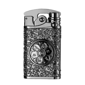 Briquet électronique transfrontalier JOFI à double arc, avec bras oscillant, motif 3D en relief, rotatif, anti-stress, coupe-vent et rechargeable - Product Image 5