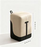 Pouf carré moderne bicolore en similicuir rembourré, repose-pieds inclinable et souple avec poignée de transport, portable pour salon et chambre