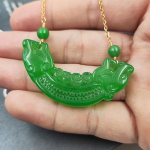 Nuovo arrivo moda cinese inciso verde giada ciondolo naturale intagliato a mano sorriso personalizzato placcato oro collana regalo per la <span class=keywords><strong>mamma</strong></span> - Product Image 5