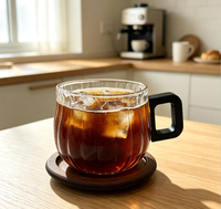 Tasse à café en verre borosilicate à nervures verticales, forme citrouille, avec poignée carrée en bois, résistante à la chaleur, avec sous-verre en bois