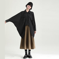 Petit détail français pour femmes, chemise d'automne 2023 nouvelle chemise courte irrégulière Simple Silhouette ample à manches longues pour femmes