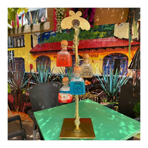 Support de bouteille éclairé pour <span class=keywords><strong>Tequila</strong></span> <span class=keywords><strong>Patron</strong></span> 375 ml, en acier inoxydable doré, design détachable, style américain, tour de bar pour servir les boissons - Product Image 5