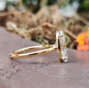 4.0CT Ovaal Geslepen DEF Kleur VVS 2 10K 14K <span class=keywords><strong>18K</strong></span> Massief Gouden Klassieke Solitaire Moissanite Verlovingsring - Product Image 4