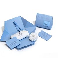 Boîte pliante élégante pour filles, en carton recyclé, écologique, réutilisable, finition mate, logo en relief, design personnalisé gratuit, chaussettes