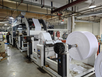 Machine de laminage thermique automatique à double moule et moteur électrique haute vitesse pour tissus / Lamineuse