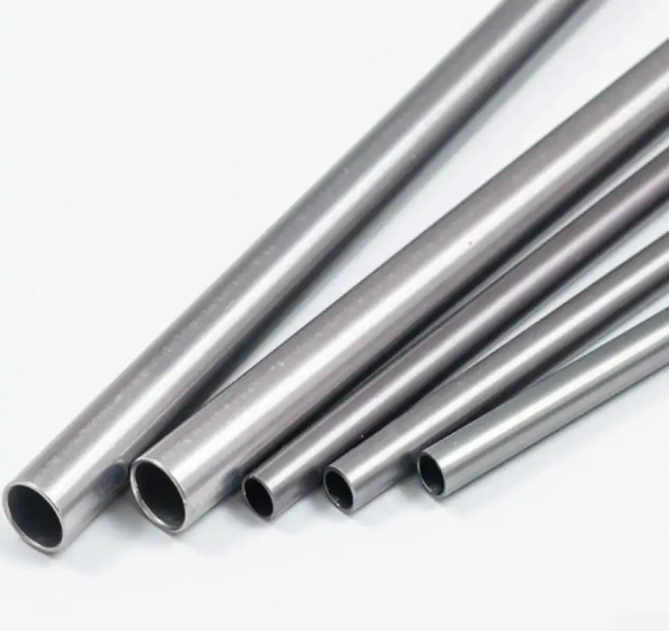 труба нержавеющая 51х1. 5. титановые трубы в розницу. трубопроводы из титана. титан труба.