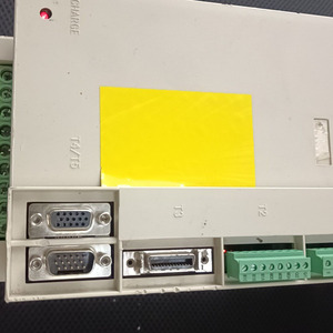 BkSC-4011GS1-FY BkSC-4011GS1 Variador de Husillo AC de 11KW BkSC-4011GS1-FY BkSC-4011GS1 BkSC-4011GS1-FY BkSC-4011GS1 Husillo AC de 11KW - Product Image 3