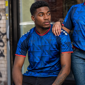 2026WC Kaapverdië Fanshirt Essentieel Cape-LLl Ter ere van Kaapverdië's succes Heren Casual Sport Voetbalshirt met korte mouwen - Product Image 3
