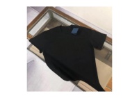 Nouveau modèle de t-shirt imprimé unisexe, respirant et confortable, idéal pour les tenues décontractées quotidiennes et les tenues de bureau.