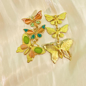 Boucles d'oreilles longues en or exagérées Boucles d'oreilles en perles de verre pour femmes a <span class=keywords><strong>Farfalla</strong></span> - Product Image 4