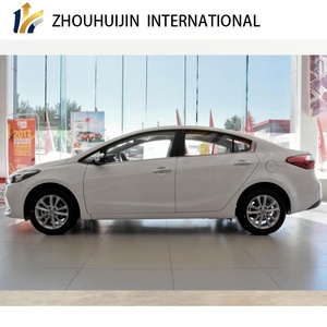 Voiture d'occasion 2016 K3 1.6L 6AT Sièges en cuir Toit panoramique Caméra de recul ESP Entrée sans clé Agent recherché - Product Image 5