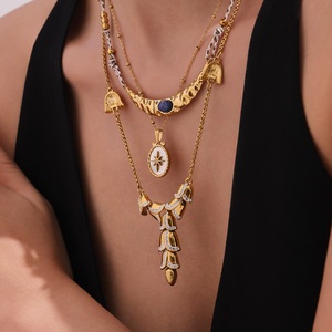 18K oro Acero inoxidable piedra azul Natural martillo patrón media luna forma encanto colgante cuerda trenzada cadena collar P253629 - Product Image 5