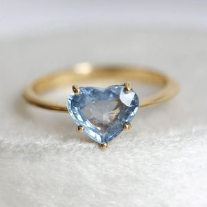 Vente en gros de bijoux pour femmes, délicate bague solitaire en forme de cœur en aquamarine naturelle plaquée or S925, bagues de fiançailles authentiques - Product Image 1