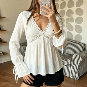 Women's V Neck Lace Trim <b>Crop</b> Blouse Casual Loose Fit High Waist Babydoll <b>Top</b> Lightweight Feminine Tee - Product Image 2