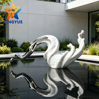 Sculpture Nuage Auspicieux Moderne Grande Personnalisée en Acier Inoxydable 304 et Faux Marbre Blanc pour Hall d'Hôtel, Jardin, Place Publique, Art
