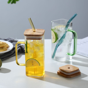 400ml 13oz chiaro rosa verde maniglia tazze fredde chiaro quadrati boccale di birra in vetro borosilicato con coperchi di bambù e paglia - Product Image 1