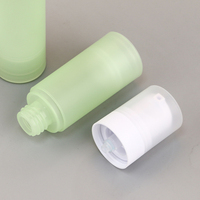 Sérum lotion cosmétique blanc flacon à pompe sans air PP 15 ml 30 ml 50ml fond de teint sous vide emballage mat flacon sans air
