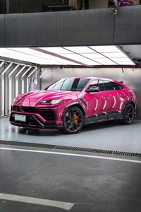Kit carrosserie en fibre de carbone TOP pour Lamborghini Urus : Lame avant, diffuseur, spoiler, capot moteur, passages de roues, pare-chocs Urus - Product Image 3