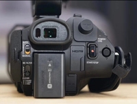 Caméscope professionnel 4K HDR XDCAM PXW-Z90 d'occasion avec zoom optique 20x, AF hybride rapide et UHD 4K