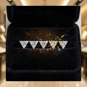 Boucles d'oreilles de fiançailles et bague de mariage pour femme, en diamant blanc de laboratoire de 4,60 mm, taille triangle, qualité EF, coupe excellente, clarté VS, bijoux fins - Product Image 4