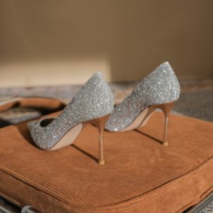 Zapatos de Tacón de Aguja Cerrados y Puntiagudos para Mujer, con Correa en el Tobillo, Impermeables, de Cuero Genuino, Elegantes y Sensuales, Antideslizantes, Ideales para Bodas - Product Image 5