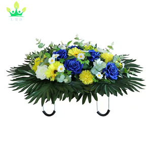 Flor de lápida Sillín Flores de <span class=keywords><strong>cementerio</strong></span> artificiales <span class=keywords><strong>para</strong></span> tumba-Arreglo de flores de mezcla realista <span class=keywords><strong>para</strong></span> decoraciones conmemorativas Ajuste fácil - Product Image 3