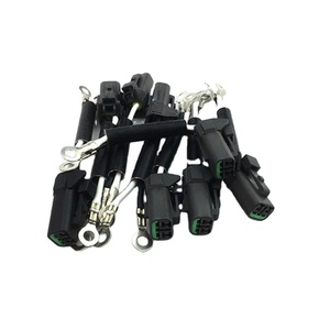 82121-E0610ปลั๊ก82121-E0610 VH82121E0610สำหรับ J05E SK200-8 - Product Image 1
