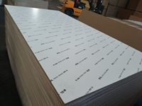 Feuille de MDF recouverte de PET colorée - 10+ couleurs unies et motifs imitation bois, découpe sur mesure
