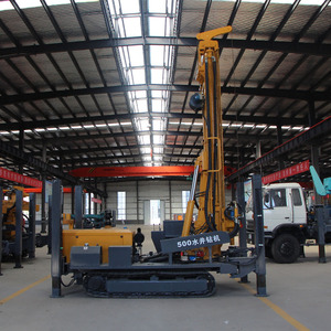 Trivella idraulica cingolata per pozzi d'acqua da 200m, 350m, 500m, 1000m di profondità, la più venduta, con sistema di perforazione pneumatico a carotaggio - Product Image 1