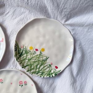 Ins Irregular corazón flor diseño cerámica postre pastel plato alta temperatura porcelana bajo vidriado Color 8 pulgadas plato - Product Image 5