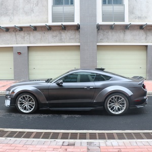 LARIDAS 2015-2023 para Mustang, Kit de Carrocería, Nuevo, de Alta Calidad, Faldones Laterales con Imprimación Negra, Paneles de Protección, Piezas de Parachoques (FRP/CF) - Product Image 5