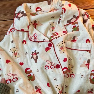Set <span class=keywords><strong>Pigiama</strong></span> Natalizio con Orsetto per Donna, Traspirante in Poliestere, Cardigan a Maniche Corte con Colletto Rovesciato, Pantaloncini Estivi Eleganti e Femminili - Product Image 3
