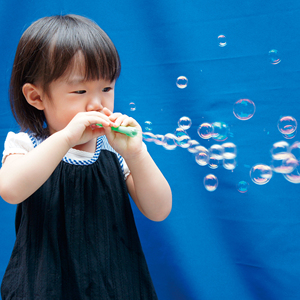 Solution de savon liquide en vrac de 100 ml rechargeable pour jouets à bulles pour enfants – Nouveauté en gros - Product Image 2