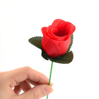 Nicro Tanabata saint valentin mariage proposition de mariage gros plan scène accessoires de magie torche pliante fleur plastique tours de magie Rose