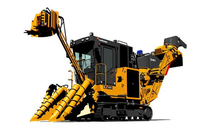 Récolteuse de canne à sucre sur chenilles de marque chinoise S935TA, haute efficacité, 375 CV, avec moteur et boîte de vitesses automatiques, pour la récolte de pommes de terre et d'ail, à vendre