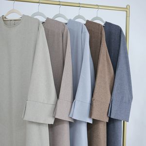 ชุดอาบายะผ้าฝ้ายลินินดีไซน์ใหม่สำหรับผู้หญิงมุสลิม แขนเปิดแบบคาร์ดิแกน มีกระเป๋าข้าง ยาวสำหรับฤดูหนาว ขายส่ง - Product Image 4