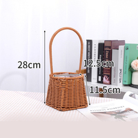 Panier à fleurs en plastique fait main pour la décoration de la maison et des mariages