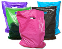 Vente en gros Sacs en plastique personnalisés avec logo Sac T-shirts recyclables Sacs à provisions avec poignée découpée pour l'épicerie promotion commerciale