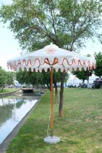 Sombrilla de Jardín con Marco de Aluminio Impermeable, para Exteriores, Playa, Patios y Terrazas, en Oferta - Product Image 3