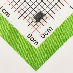new and original MM1Z12B-VL SOD-123 Diodes Zener Diodes 500mW 12V 0.1uA - Product Image 1