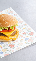 Papier d'emballage personnalisé avec logo, résistant à l'huile et de qualité alimentaire, vente en gros pour les restaurants de burgers et de poulet frit
