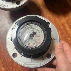 Hydac Analog Pressure Gauge MSL 2H2.0/315/4570/V 700322 For Industrial Use - Product Image 4