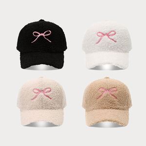 Gorra de Béisbol de Moda para Mujer, Otoño Invierno, Cálida, de Terciopelo, con Lazo Bordado y Peluche - Product Image 1